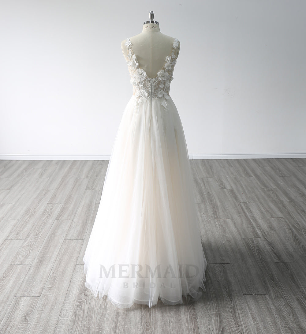 A Line V Neck Floor Length 3D Lace Boho Wedding Dresses 2023