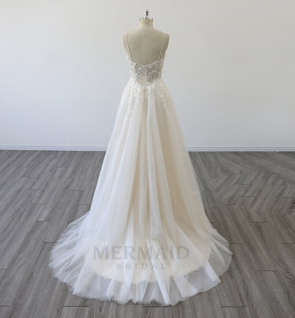 Spaghetti Straps Boat Neck 3D Flowers  Beach Outdoor Boho Wedding Dress 2024