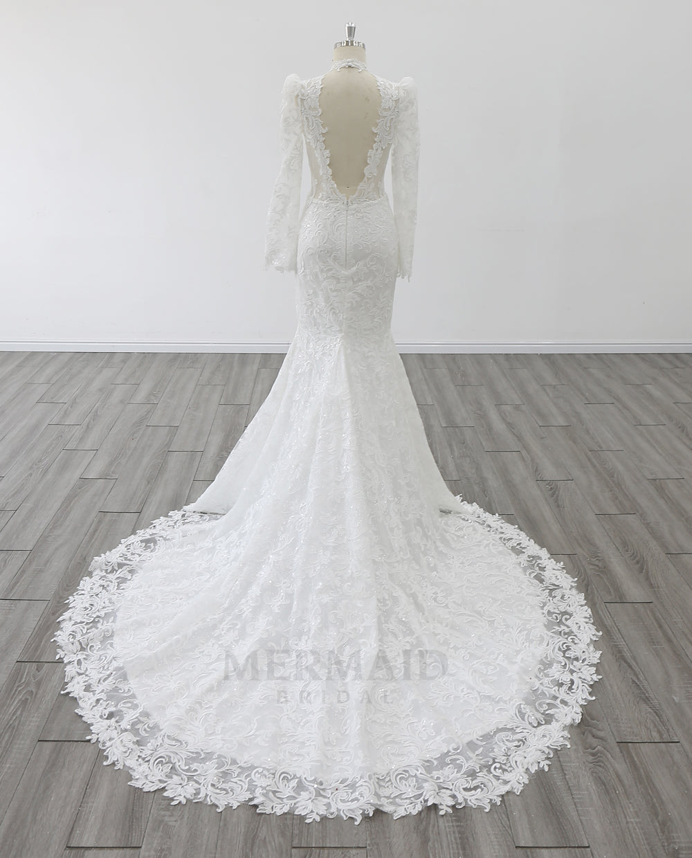 Scoop Neck Court Train Pleated Satin A Line Wedding Dress 2026