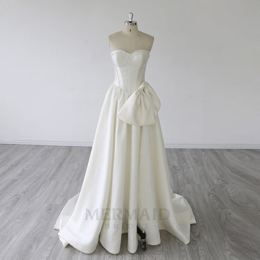 Sweetheart Neck Sweep Train Beaded Mikado Wedding Dress 2025