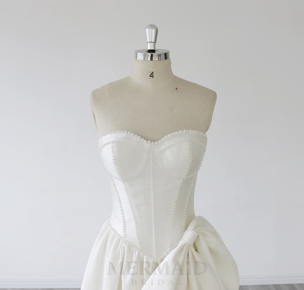 Sweetheart Neck Sweep Train Beaded Mikado Wedding Dress 2025