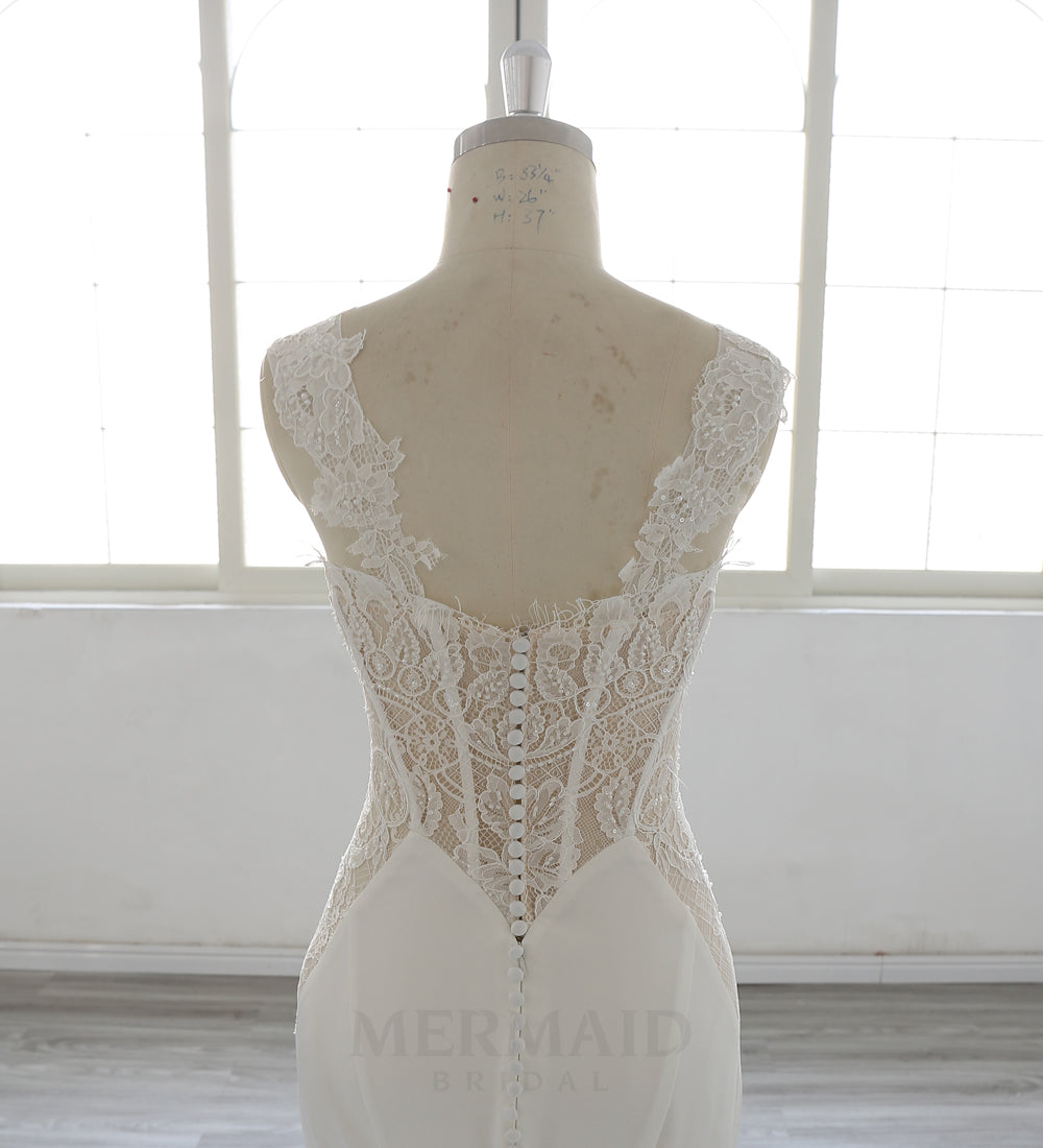 New Sweetheart Court Train Beaded  2 in 1 detachable Wedding Dress 2025