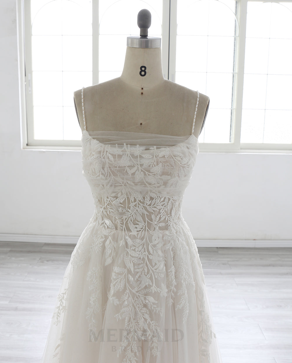 New Spaghetti Straps Lace Bohemian Beach Outdoor Boho Wedding Dress