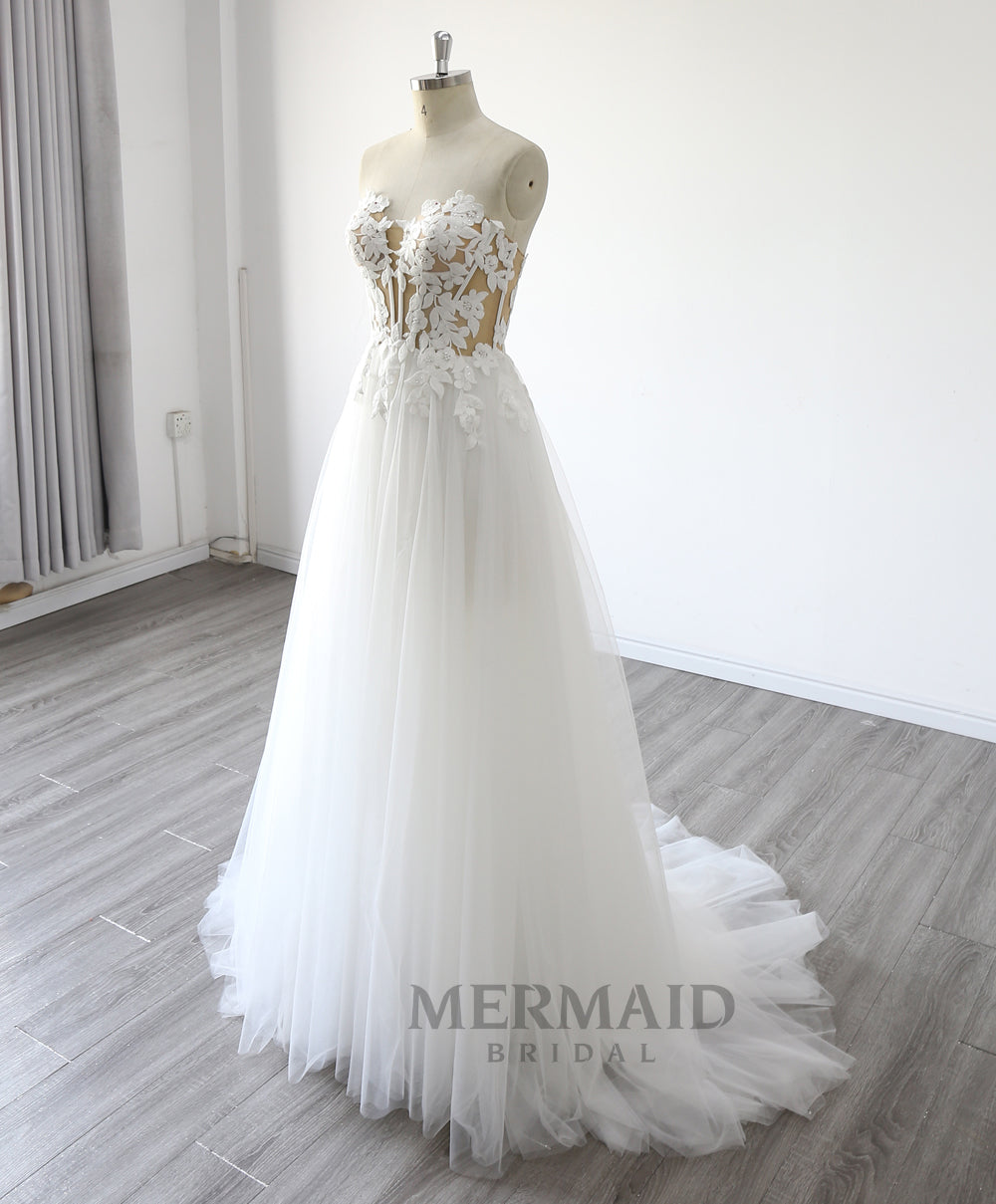 New Bohemian Beach Wedding Dress With Slit