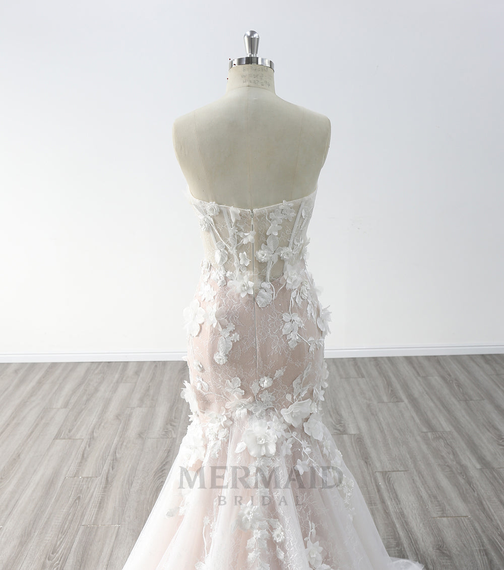 Sweetheart Court Train 3d Lace Mermaid Wedding Dress